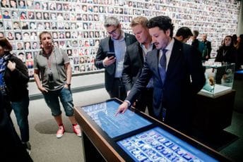 Abazović sa saradnicima obišao Memorijalni centar i muzej 11. septembar Abazović sa saradnicima obišao Memorijalni centar i muzej 11. septembar