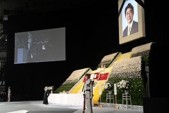 Danas državna sahrana Šinza Abea u Tokiju Danas državna sahrana Šinza Abea u Tokiju