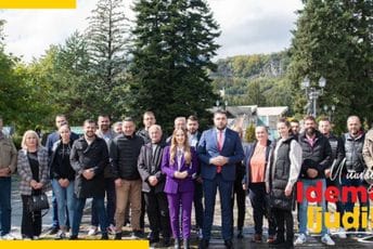 Izbori u Kolašinu: Koalicija Demokrata i Ujedinjene Crne Gore predala listu Izbori u Kolašinu: Koalicija Demokrata i Ujedinjene Crne Gore predala listu