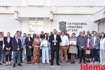 Demokrate i Demos zajedno u Budvi, predvodi ih Krapović Demokrate i Demos zajedno u Budvi, predvodi ih Krapović