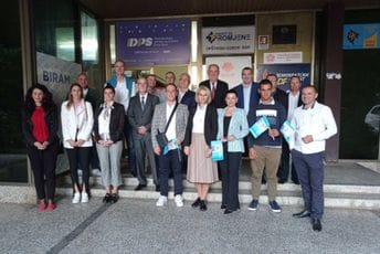 SNP samostalno izlazi na izbore u Baru SNP samostalno izlazi na izbore u Baru