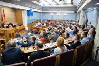Glasanje za sudije Ustavnog suda na sjednici Skupštine 27. februara