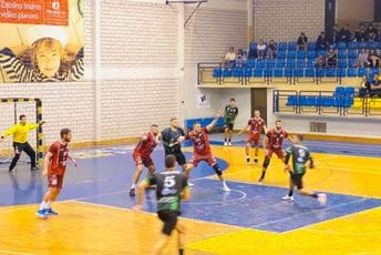 Lovćen krenuo pobjedom, Sutjeska bolja od Tivćana, remi u Baru Lovćen krenuo pobjedom, Sutjeska bolja od Tivćana, remi u Baru