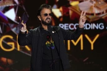 Ringo Star otkazao nastupe zbog problema sa glasom Ringo Star otkazao nastupe zbog problema sa glasom