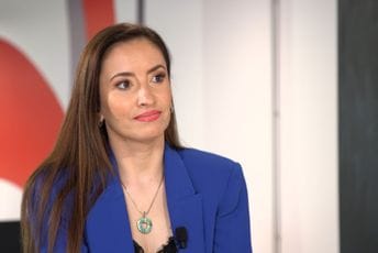 Bajramspahić: Političarima Ustav švedski sto Bajramspahić: Političarima Ustav švedski sto