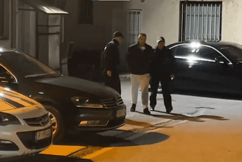 Adrović i Pejović saslušani i vraćeni u pritvor