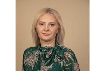 Rovčanin: Uplatite pripravnicima naknade i manite se mladih u Baru Rovčanin: Uplatite pripravnicima naknade i manite se mladih u Baru