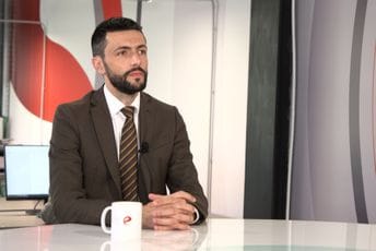 Živković: Ni Šešelj ni Milatović neće uspjeti da razdržave Crnu Goru, na mržnji se ne gradi bolja budućnost Živković: Ni Šešelj ni Milatović neće uspjeti da razdržave Crnu Goru, na mržnji se ne gradi bolja budućnost