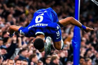 'Rosoneri' stradali u Londonu, remi u Lisabonu, Dortmund ubjedljiv u Sevilji 'Rosoneri' stradali u Londonu, remi u Lisabonu, Dortmund ubjedljiv u Sevilji