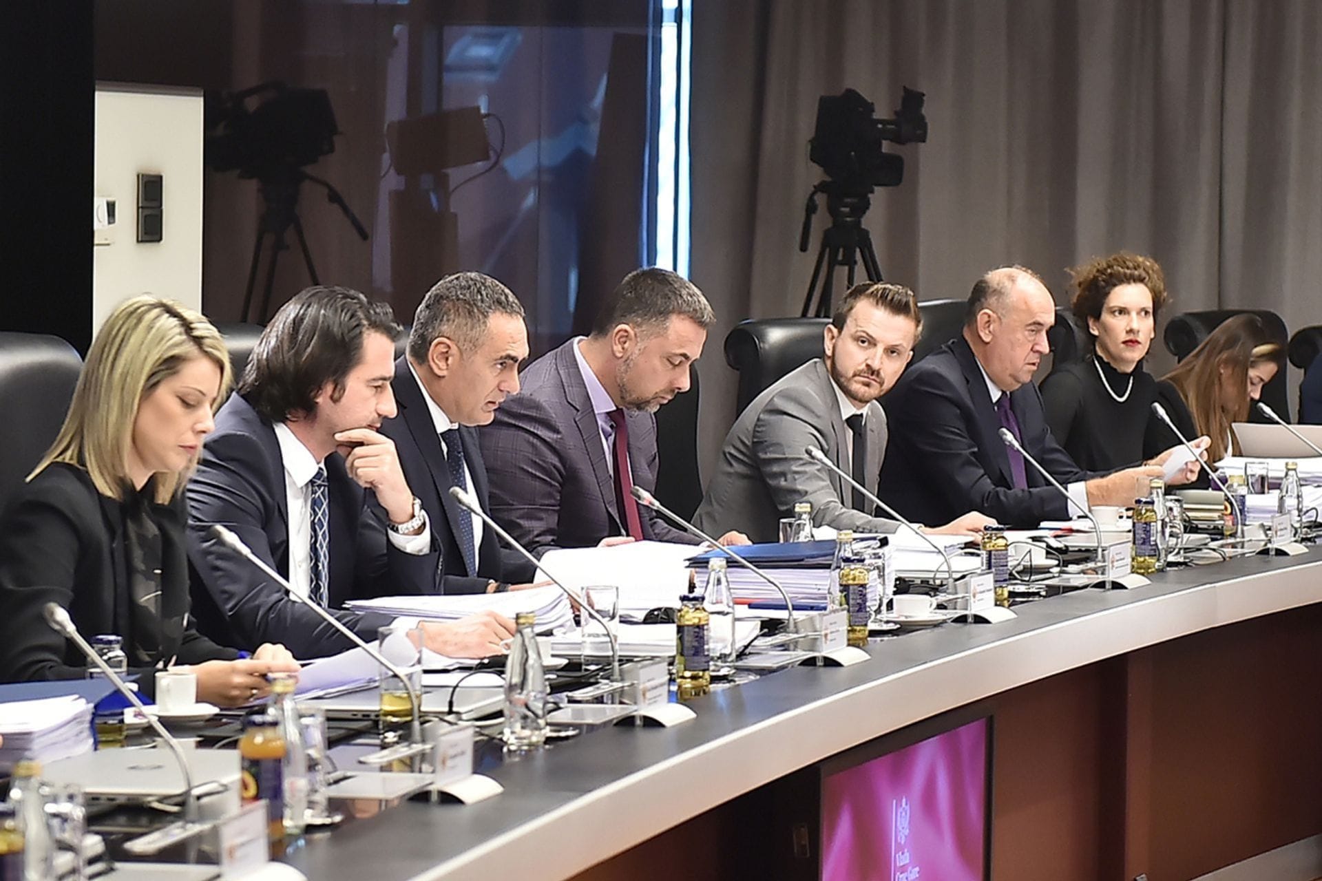 Fotografija 3: Marović: Srednja ocjena biće trojka; Abazović: SPC nije eksponent ekstremizma; Krivokapić: Pročitajte šta kaže EP