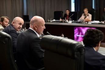 Mandat prestao Peroviću, Pepiću, Mušuroviću, Anđelić; Lalošević: Ministarstvu sporta i mladih prijeti iseljenje Mandat prestao Peroviću, Pepiću, Mušuroviću, Anđelić; Lalošević: Ministarstvu sporta i mladih prijeti iseljenje