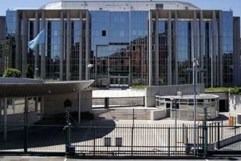 Terete ga za šverc 500 kilograma kokaina iz Holandije u Dansku Terete ga za šverc 500 kilograma kokaina iz Holandije u Dansku