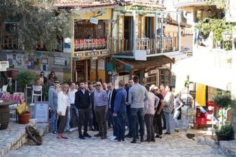 Kandidati za odbornike Koalicije “Prava stvar, Zajedno Bar” posjetili Stari Bar Kandidati za odbornike Koalicije “Prava stvar, Zajedno Bar” posjetili Stari Bar