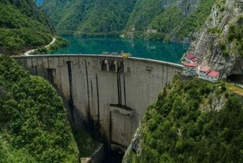 Zbog kvara transformatora EPCG će u kišnom kvartalu izgubiti 20 miliona Zbog kvara transformatora EPCG će u kišnom kvartalu izgubiti 20 miliona