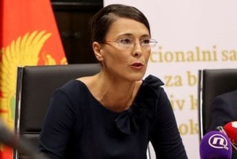 Iz zdravstvenih razloga: Ćalović-Marković privremeno odstupa sa čela MANS-a