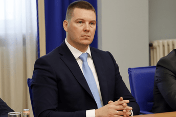 Adžić: Službenici Direktorata za zaštitu i spašavanje na terenu, Vojska u pripravnosti Adžić: Službenici Direktorata za zaštitu i spašavanje na terenu, Vojska u pripravnosti