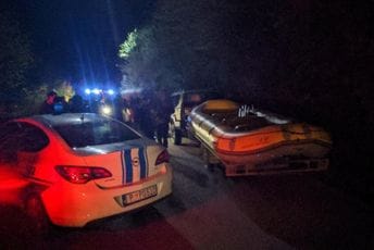 Nastavljena potraga za djecom iz vozila koje je sletjelo u kanjon Tare Nastavljena potraga za djecom iz vozila koje je sletjelo u kanjon Tare