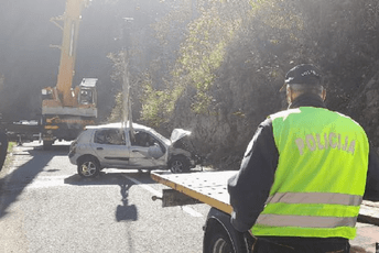 Ronioci potragu za djecom nastavljaju sjutra: „Uslovi teški, voda zamućena“ Ronioci potragu za djecom nastavljaju sjutra: „Uslovi teški, voda zamućena“