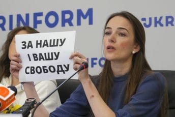 Matvijčuk: Dobitnike Nobela za mir ne objedinjava bratstvo iz Hladnog rata Matvijčuk: Dobitnike Nobela za mir ne objedinjava bratstvo iz Hladnog rata