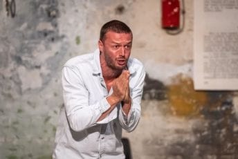 Pobjednička predstava sarajevskog MESS-a za vikend pred podgoričkom publikom Pobjednička predstava sarajevskog MESS-a za vikend pred podgoričkom publikom