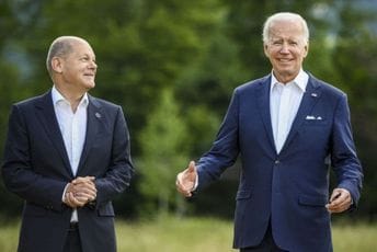 Šolc i Bajden: Nuklearne prijetnje Kremlja neodgovorne, a mobilizacija ozbiljna greška Šolc i Bajden: Nuklearne prijetnje Kremlja neodgovorne, a mobilizacija ozbiljna greška