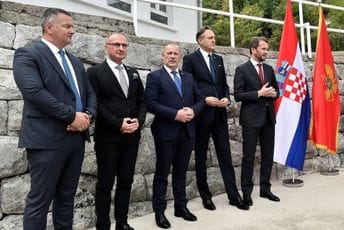 Krivokapić: Zatvarajući vas u logor, Crna Gora zatvarala sebe; Konjević: Neki shvatili greške, a neki još slijede propale projekte Krivokapić: Zatvarajući vas u logor, Crna Gora zatvarala sebe; Konjević: Neki shvatili greške, a neki još slijede propale projekte