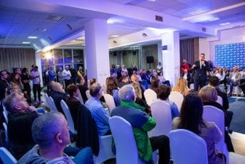 Vuković: Dok naši politički oponenti pričaju o politici, mi pričamo o Podgorici, zato nastavljamo dalje Vuković: Dok naši politički oponenti pričaju o politici, mi pričamo o Podgorici, zato nastavljamo dalje