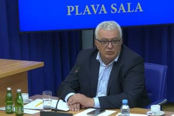 Mandić: Imamo jasnu većinu, ponosan sam, otvorena su vrata i za nacionalne manjine Mandić: Imamo jasnu većinu, ponosan sam, otvorena su vrata i za nacionalne manjine