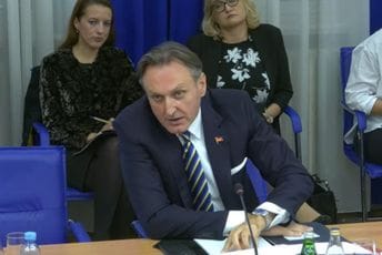 Krivokapić na sjednici Predsjedništva PES-a