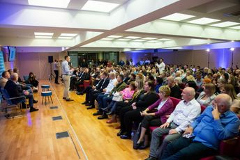 Vuković: Centru grada smo vratili stari sjaj! Zato, nastavljamo dalje! Vuković: Centru grada smo vratili stari sjaj! Zato, nastavljamo dalje!