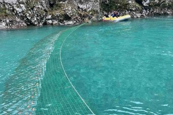 Postavljaju mreže na Tari: Potraga za dječakom ni danas nije dala rezultata Postavljaju mreže na Tari: Potraga za dječakom ni danas nije dala rezultata