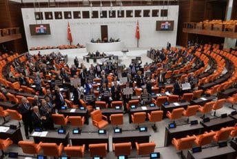 Turska uvodi zatvor za dezinformacije Turska uvodi zatvor za dezinformacije