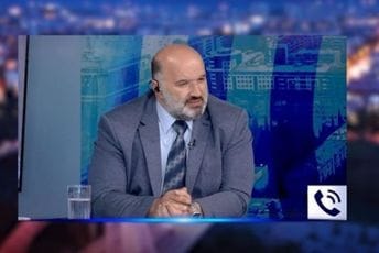 Pećanin: Abazović stvara opasan ambijent za rad medija; Krsmanović: Projekat na kojem decenijama rade strukture okupljene oko osnivača koncerna Vijesti Pećanin: Abazović stvara opasan ambijent za rad medija; Krsmanović: Projekat na kojem decenijama rade strukture okupljene oko osnivača koncerna Vijesti