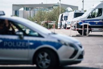 Berlin: 39-godišnjak nožem ranio dvije djevojčice, jedna u kritičnom stanju Berlin: 39-godišnjak nožem ranio dvije djevojčice, jedna u kritičnom stanju