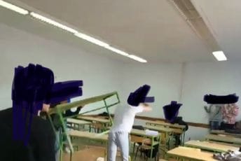 Protiv učenika koji su se gađali klupama i stolicama pokrenut disciplinski postupak Protiv učenika koji su se gađali klupama i stolicama pokrenut disciplinski postupak