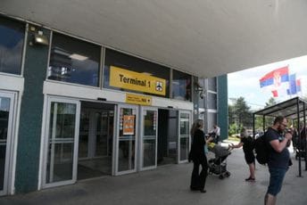 Dojava o bombi na aerodromu u Beogradu Dojava o bombi na aerodromu u Beogradu