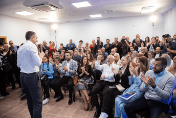 Pogledajte atmosferu sa mini konvencije Pokreta "Svi za naš grad" u Gornjoj Gorici Pogledajte atmosferu sa mini konvencije Pokreta "Svi za naš grad" u Gornjoj Gorici