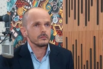 Iz krize u krizu; Mulešković: Pred Crnom Gorom još jedna ekonomski neizvjesna godina Iz krize u krizu; Mulešković: Pred Crnom Gorom još jedna ekonomski neizvjesna godina