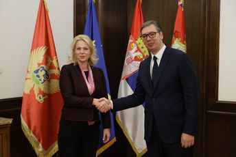 Đurović - Vučić: Otvorena pitanja da se rješavaju dijalogom na uzajamno prihvatljiv način Đurović - Vučić: Otvorena pitanja da se rješavaju dijalogom na uzajamno prihvatljiv način