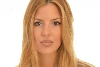 Protiv abortusa, osim ako obezbjeđuje mušku glavu u porodici Protiv abortusa, osim ako obezbjeđuje mušku glavu u porodici