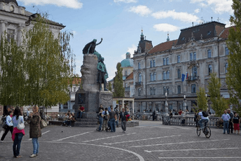 U Sloveniji danas prvi krug predsjedničkih izbora U Sloveniji danas prvi krug predsjedničkih izbora