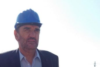 Uhapšen Dejan Slijepčević, pokušao da unese novac za kupovinu glasova Uhapšen Dejan Slijepčević, pokušao da unese novac za kupovinu glasova