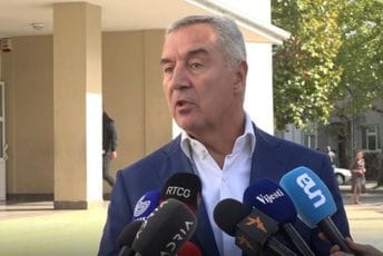 Đukanović: Znamo ko hoće da parališe institucije, izborima do izlaska iz krize Đukanović: Znamo ko hoće da parališe institucije, izborima do izlaska iz krize