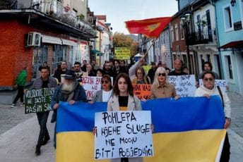 (Foto/Video) Sa Cetinja poručeno: Pohlepa i njene sluge ne mogu biti pobjednici! (Foto/Video) Sa Cetinja poručeno: Pohlepa i njene sluge ne mogu biti pobjednici!