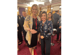 Đurović sa Pelosi: Crna Gora i SAD dijele snažno partnerstvo i prijateljstvo Đurović sa Pelosi: Crna Gora i SAD dijele snažno partnerstvo i prijateljstvo