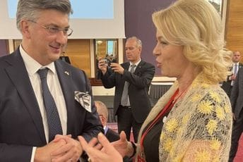 Đurović s Plenkovićem razgovarala o unapređenju regionalne saradnje Đurović s Plenkovićem razgovarala o unapređenju regionalne saradnje