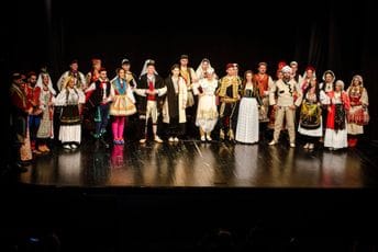Tradicija spaja: Ljepote folklornog blaga Crne Gore i Hrvatske udružene na sceni KIC-a Tradicija spaja: Ljepote folklornog blaga Crne Gore i Hrvatske udružene na sceni KIC-a