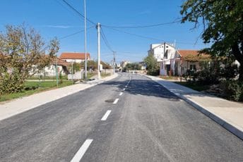 Vuković: Rekonstruisana Ulica Dušana Milutinovića na Zabjelu, ispunjeno još jedno obećanje Vuković: Rekonstruisana Ulica Dušana Milutinovića na Zabjelu, ispunjeno još jedno obećanje