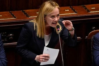 Italijanski desničari se u Senatu utrkivali u dokazivanju podrške Ukrajini Italijanski desničari se u Senatu utrkivali u dokazivanju podrške Ukrajini