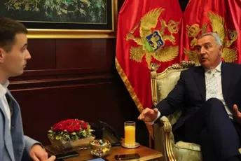 Đukanović: Crna Gora je u „institucionalnoj truleži", neophodni hitni izbori Đukanović: Crna Gora je u „institucionalnoj truleži", neophodni hitni izbori